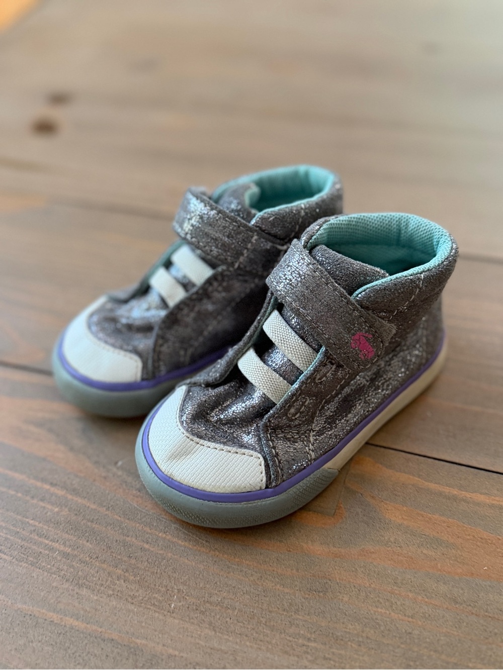 See Kai Run Glitter High-Top Sneakers - Size 5